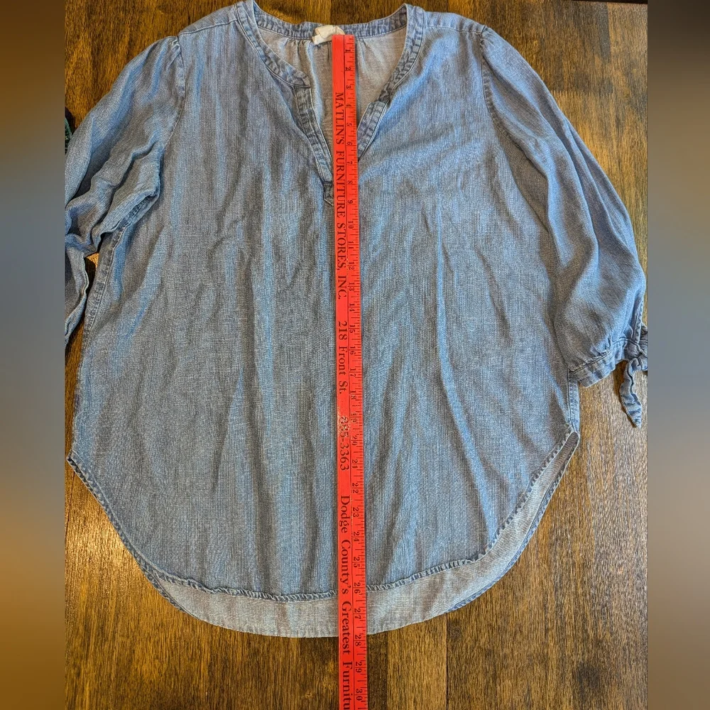 LOFT Blue Denim Tunic with Tie Sleeves‎